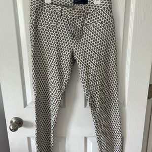 GAP Ankle-length Printed Pants